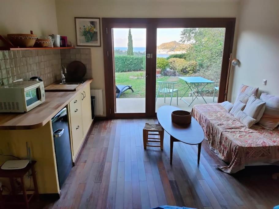 Cap De Creus : Bungalow, Jardin Y Vista Al Mar. セルヴァ・デ・マル エクステリア 写真